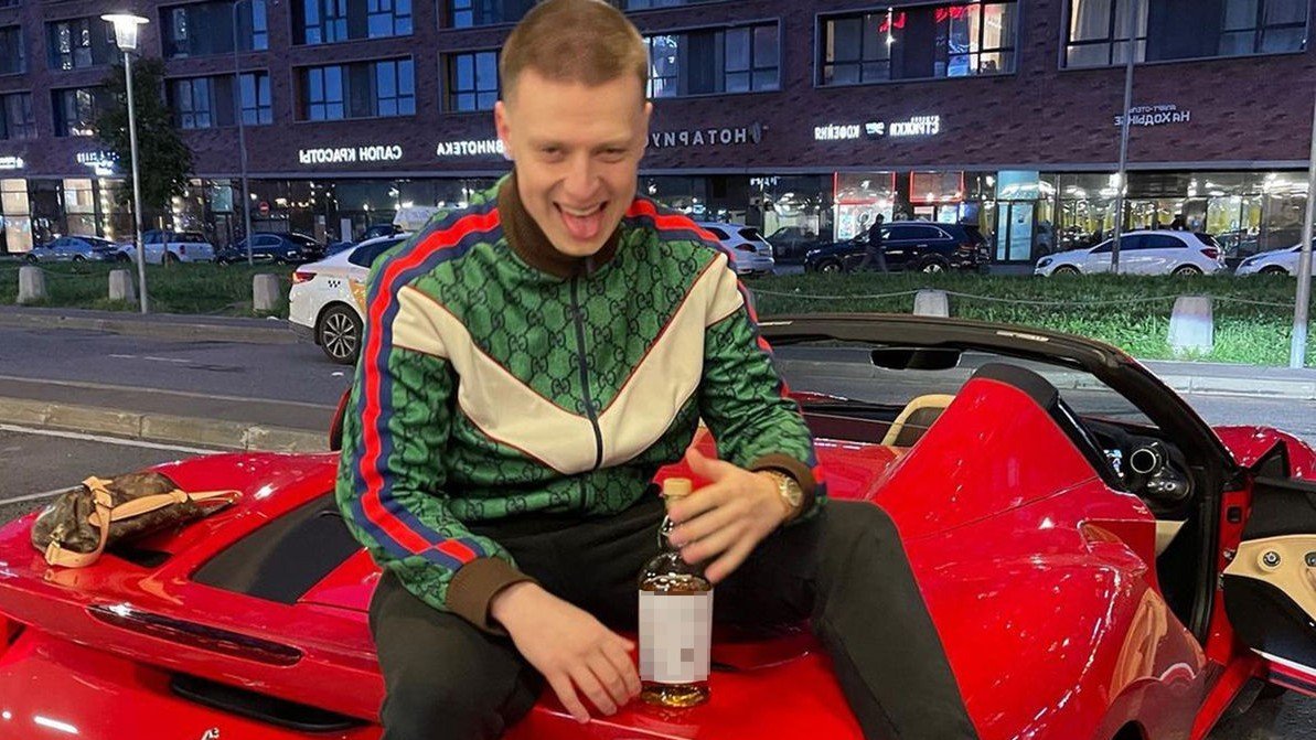 Мелстрою после Дрейка передал привет еще один американский рэпер  Tyga