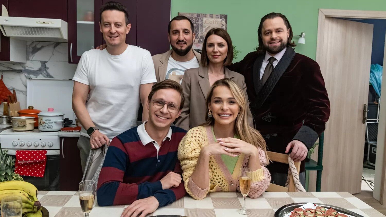 Кузя из Универа стал пельменным королем  продолжение сериала выйдет 13 мая