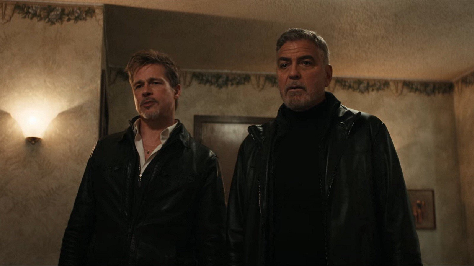 Брэд Питт и Джордж Клуни прячут трупы в первом трейлере фильма Одинокие волки