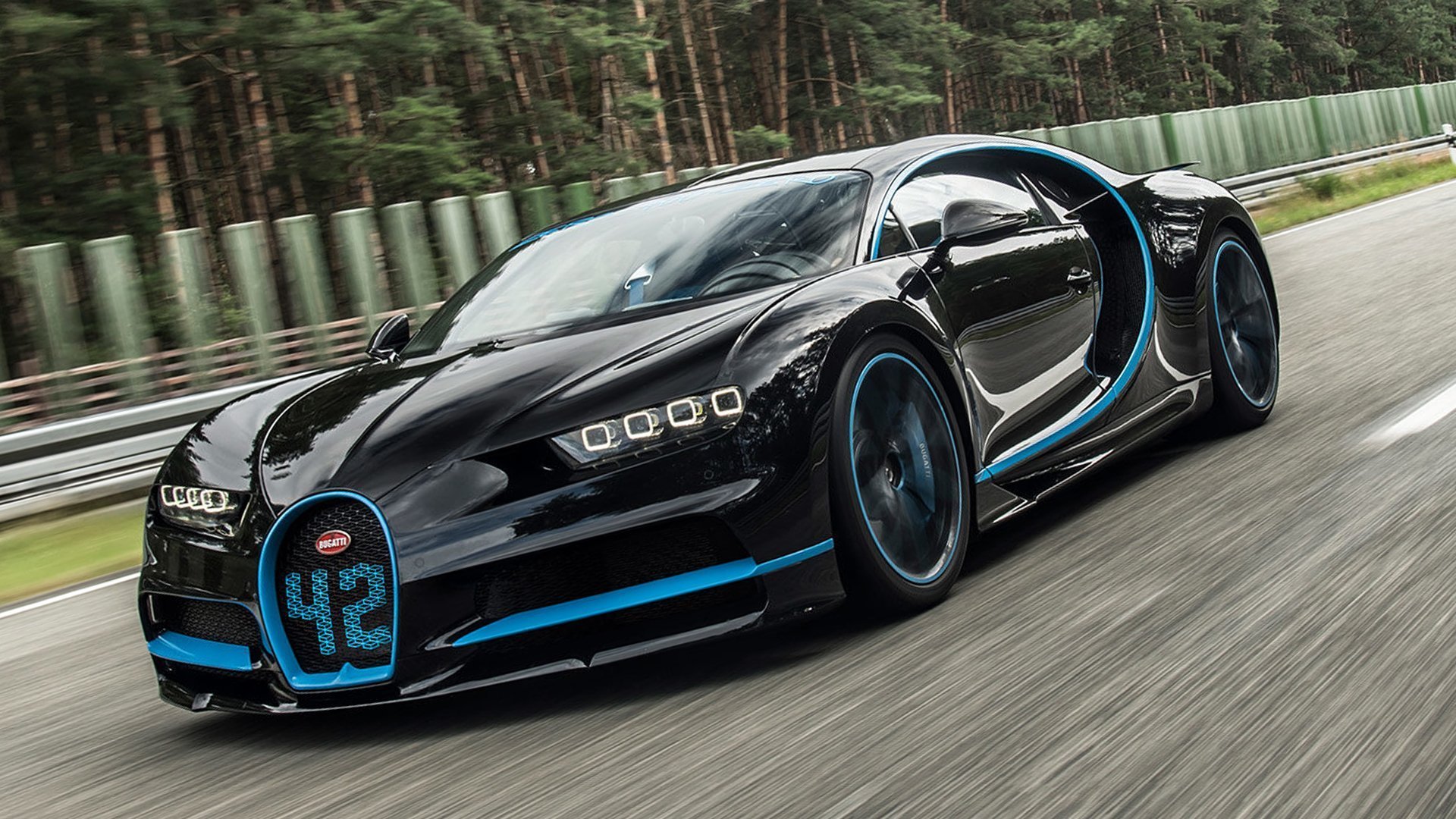 Источник: bogatyr.club / Bugatti Chiron