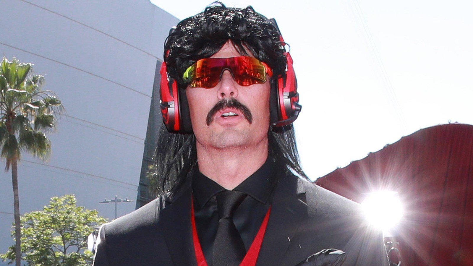 Dr Disrespect раскрыл причину бана на Twitch  теперь стримера считают педофилом