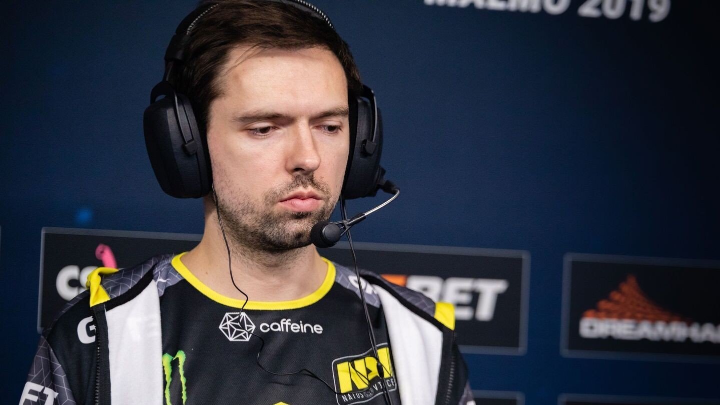 Прогноз на матч MOUZ против Natus Vincere на Esports World Cup 2024