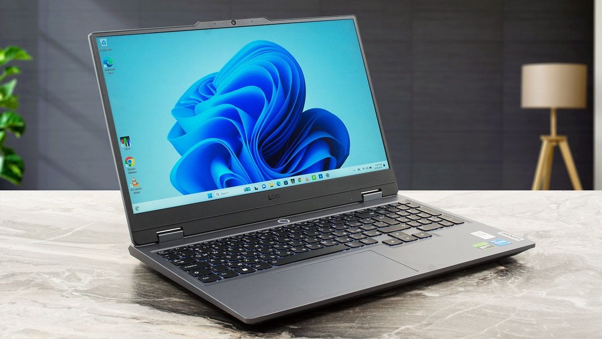 Источник: laptopmedia.com / Lenovo LOQ 15IAX9