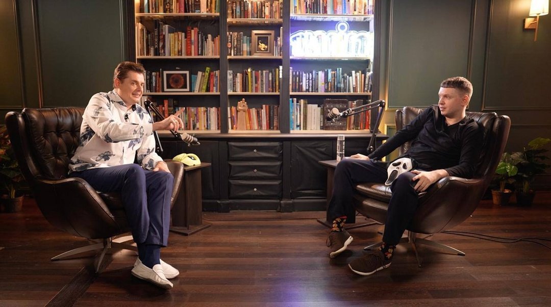 Источник: VK / Кадр из ролика Папича и Понасенкова*