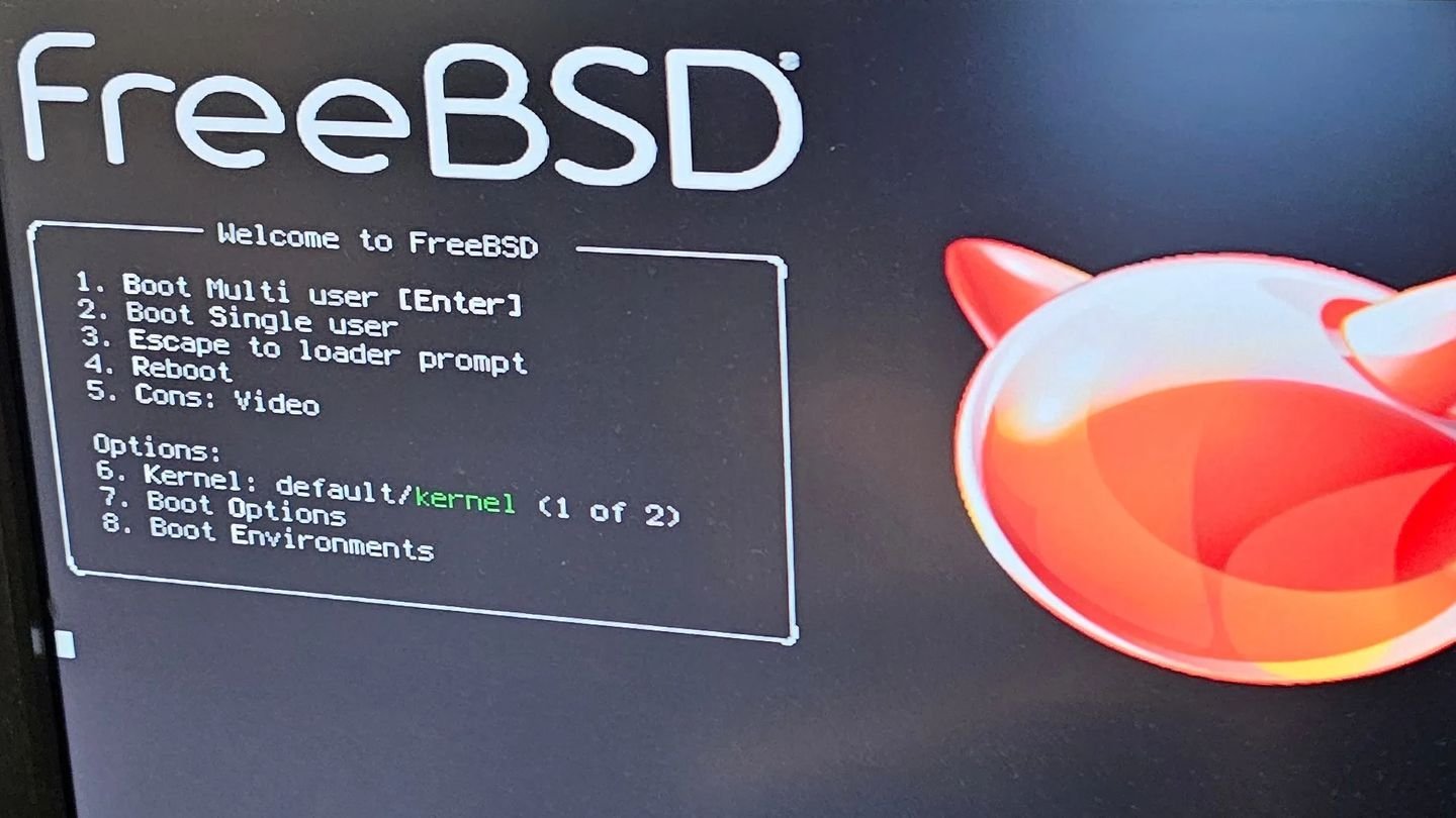 Источник: Phoronix / Установка FreeBSD на ноутбук
