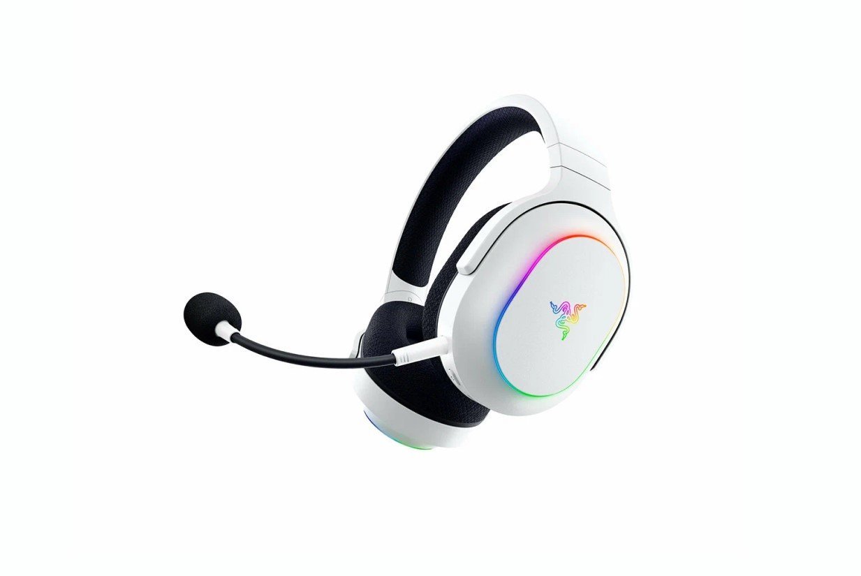 Razer Barracuda X Chroma White