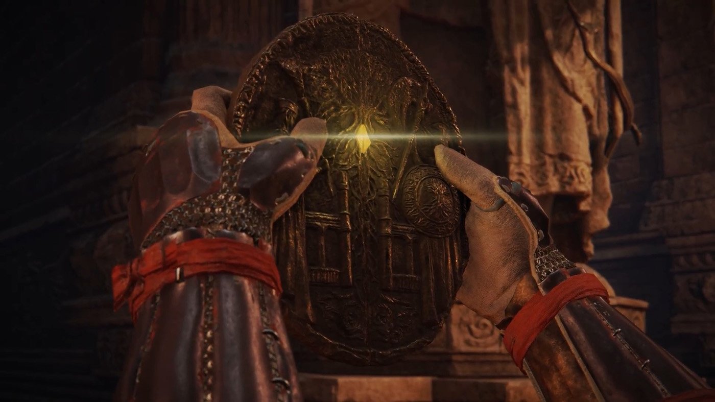 Источник: скриншот CQ.ru / Медальон Дектуса