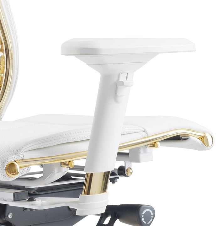 Источник: METTA / Эксклюзивная модель YOGA DIAMOND с бриллиантами и золотом