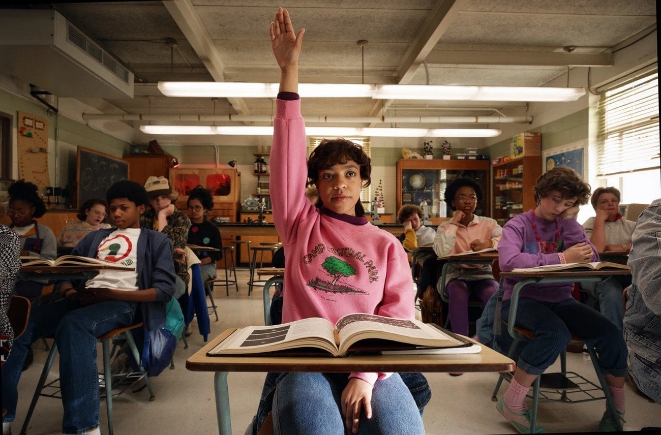 Приа Фергюсон в роли Эрики Синклер в сериале «Очень странные дела» / Netflix