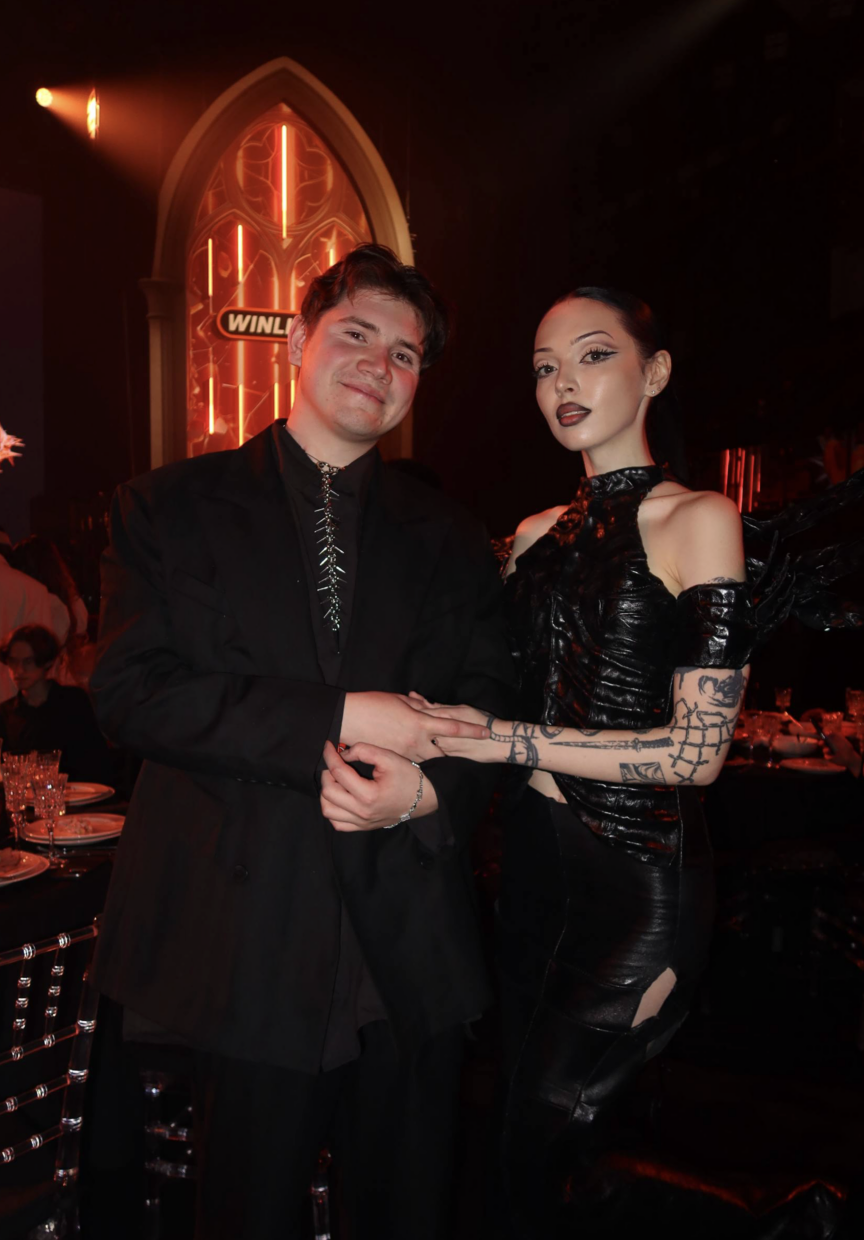 Источник: телеграм-канал Юли by_owl / Максим Шедоукек и Юля Байовл