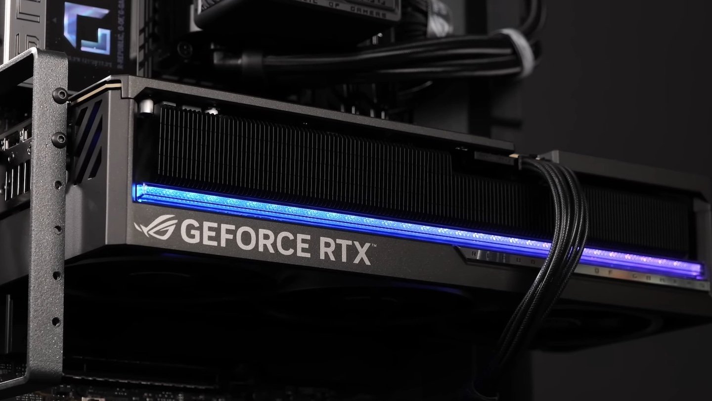 Источник: Mr. Matt Lee / Видеокарта ASUS ROG ASTRAL RTX 5080