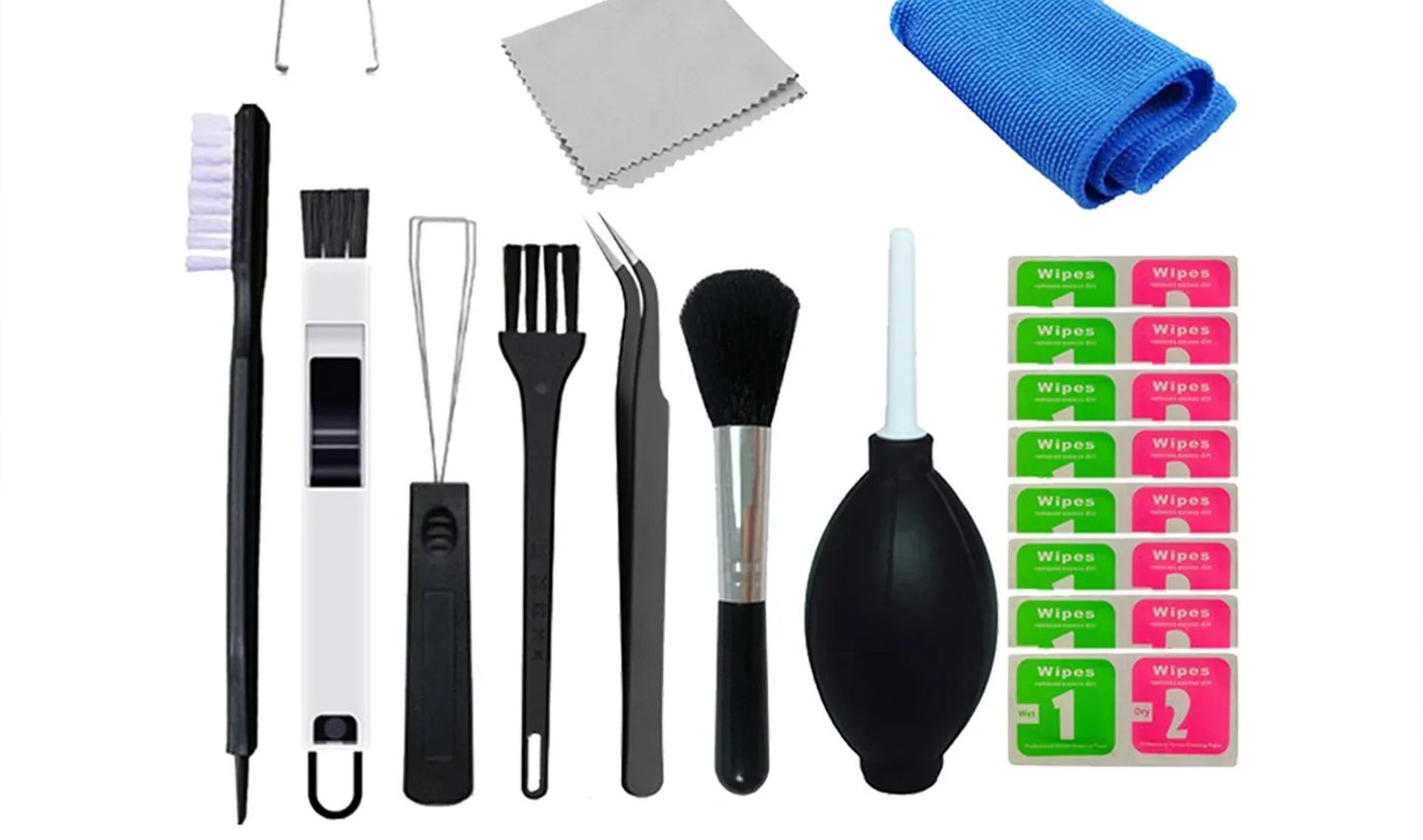 Источник: Aliexpress / Набор для чистки ноутбука