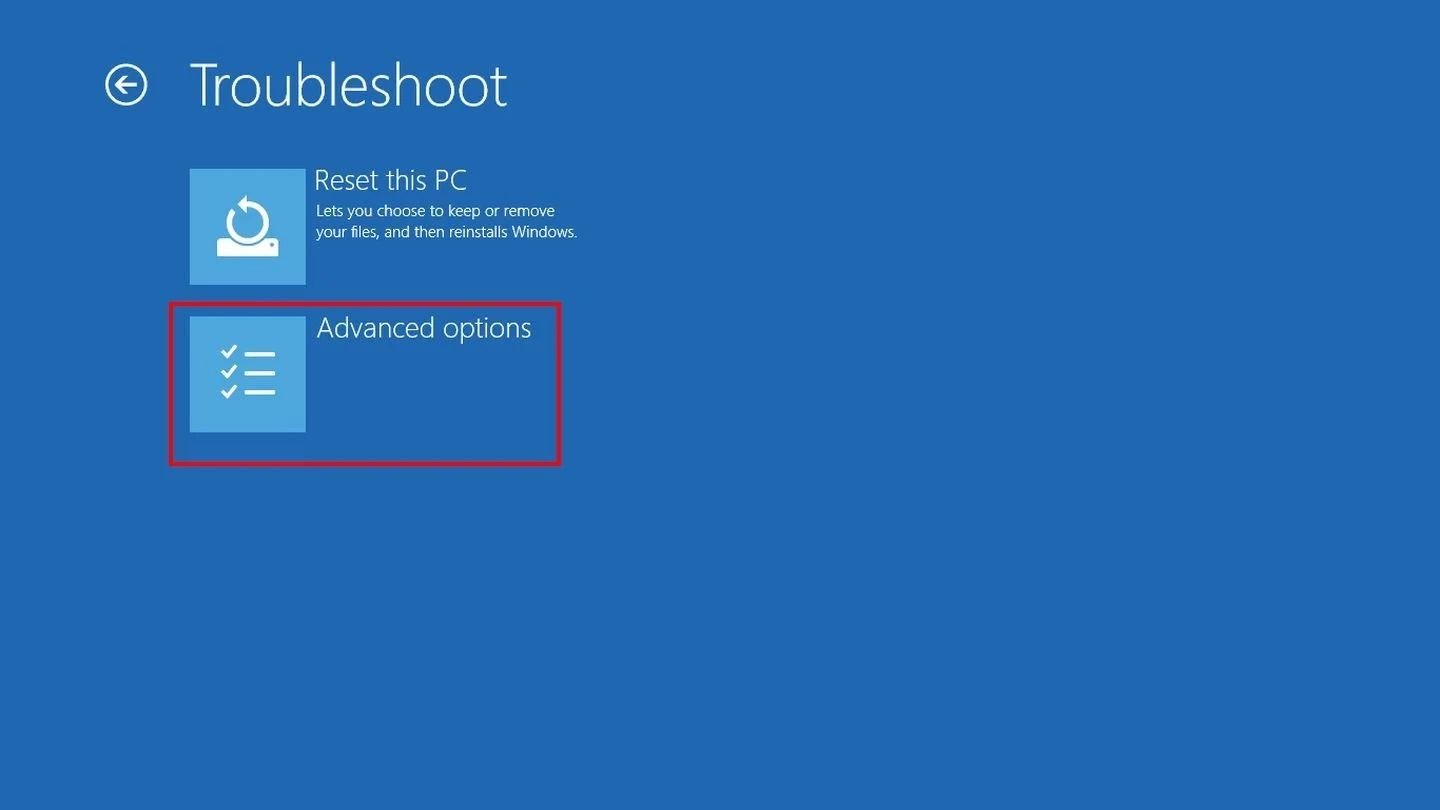 Источник: Lifewire / Среда восстановления Windows 10