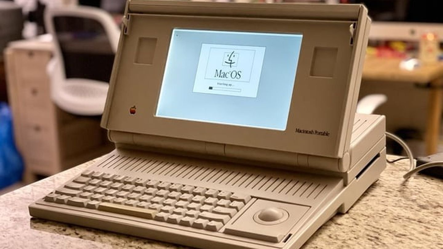 Источник: Reddit / Macintosh Portable