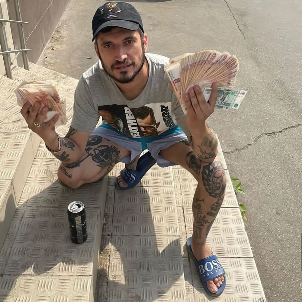 Паша Техник