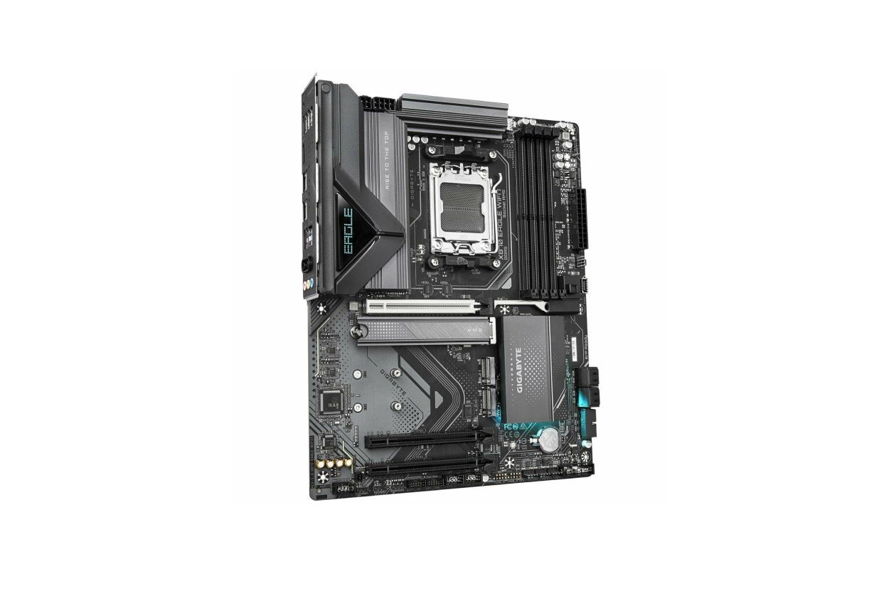 GIGABYTE X870 EAGLE