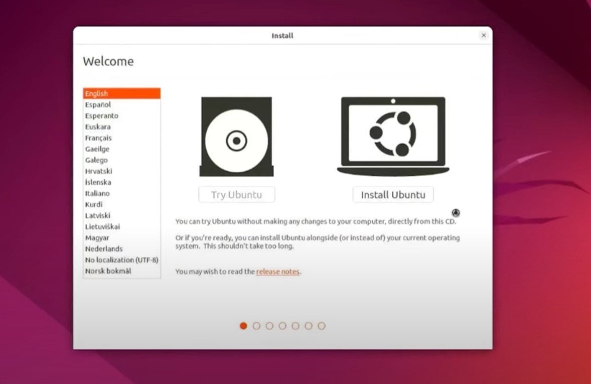 Источник: скриншот CQ.ru / Начальный экран установщика Ubuntu