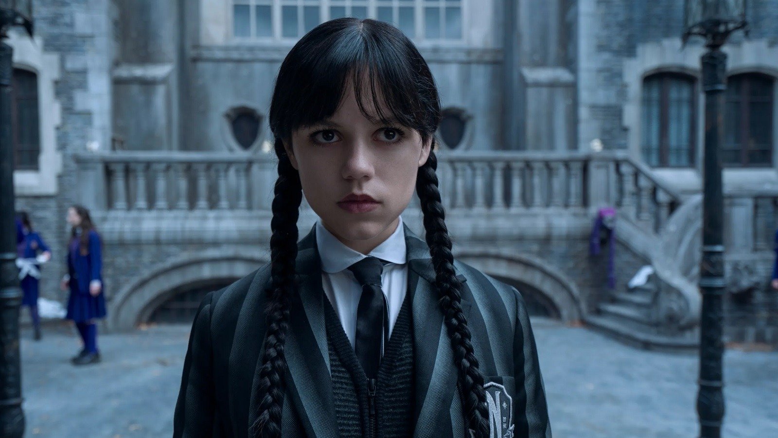 Вторая половина второго сезона Уэнсдей вышла на Netflix  серии уже в Сети