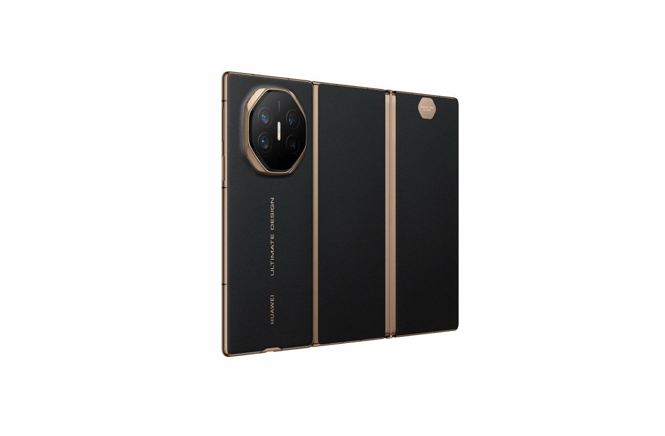 HUAWEI Mate XT Ultimate Design 5G 16 ГБ/1 ТБ