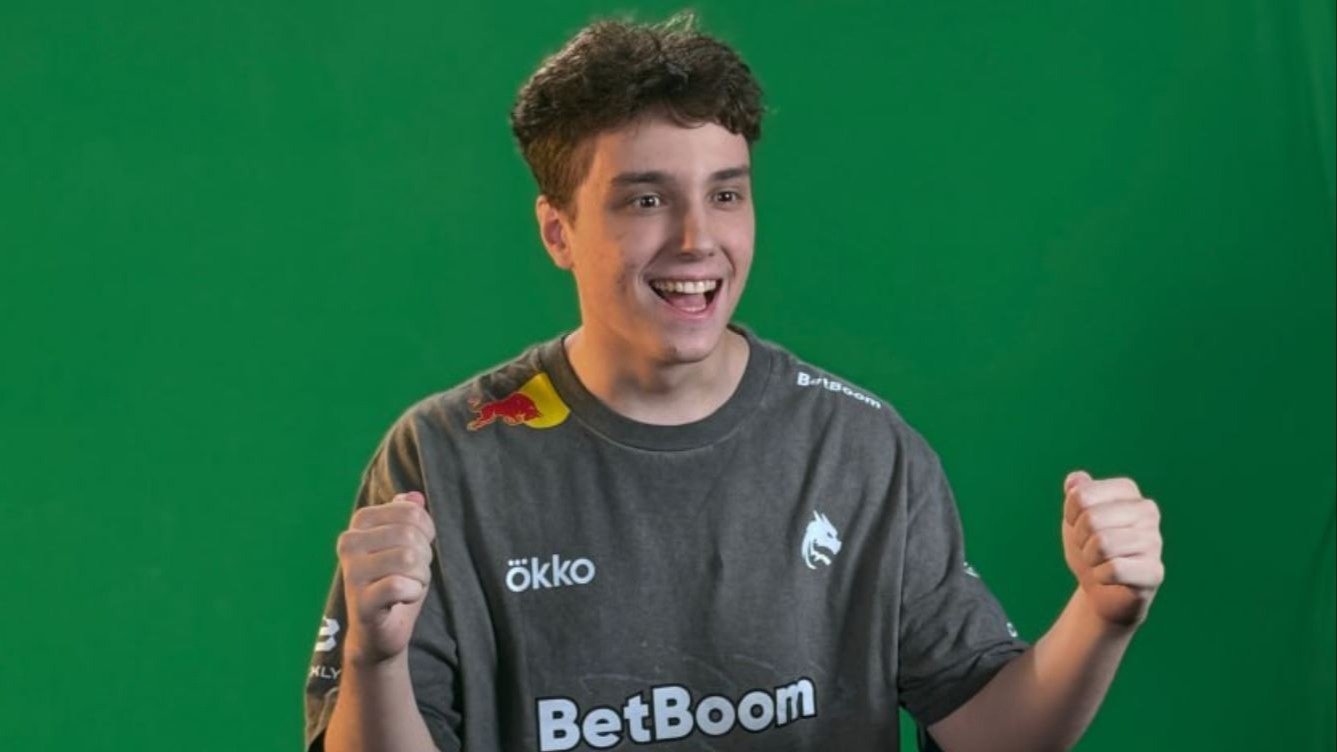 Team Spirit обыграла Team Falcons и продолжает борьбу на The International 2025