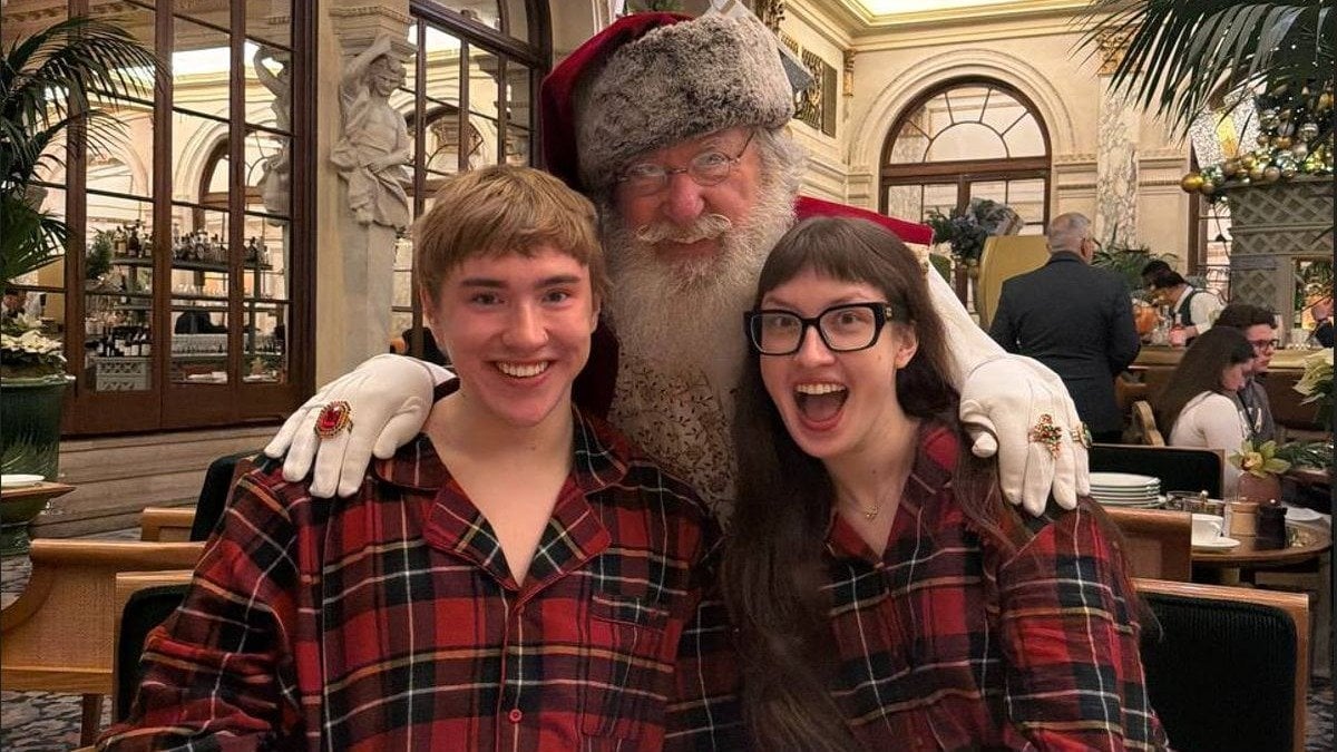 Саша Теслонд и Лиза Барашек расстались причина конфликта и отмены парня