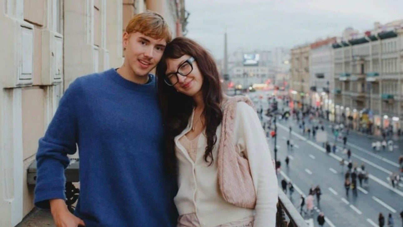 Душила а я брыкался Саша Теслонд прокомментировал разрыв с Лизой Барашик