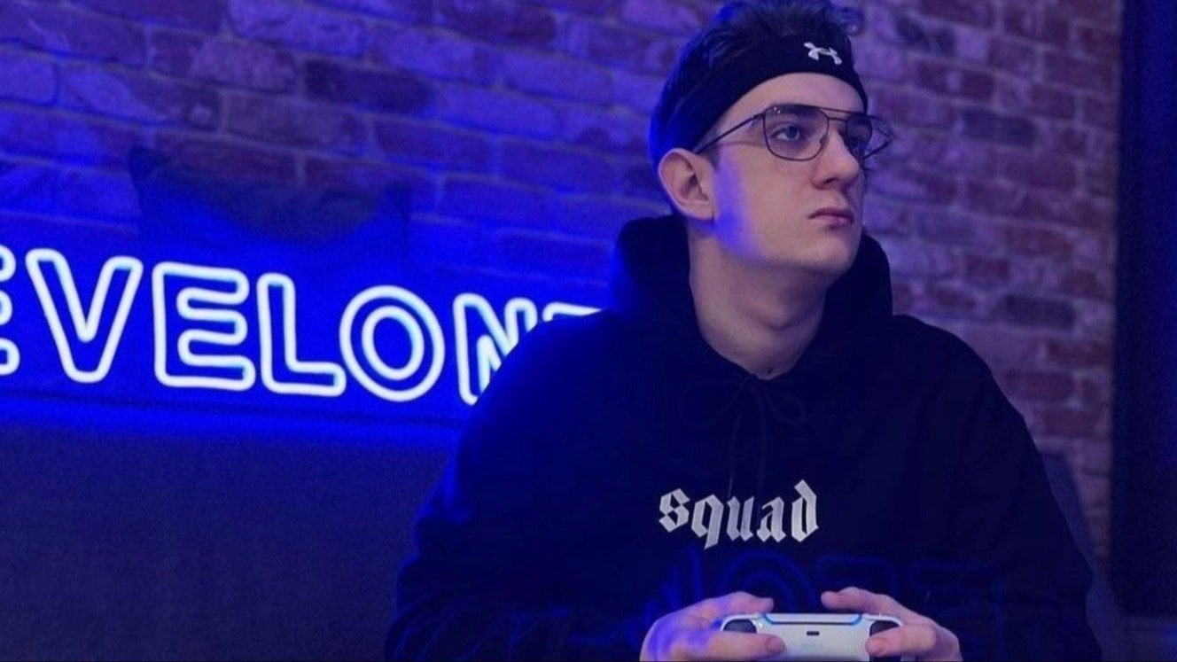 Эвелона обвинили во лжи  Ava Car Rental призывает стримера ответить за слова