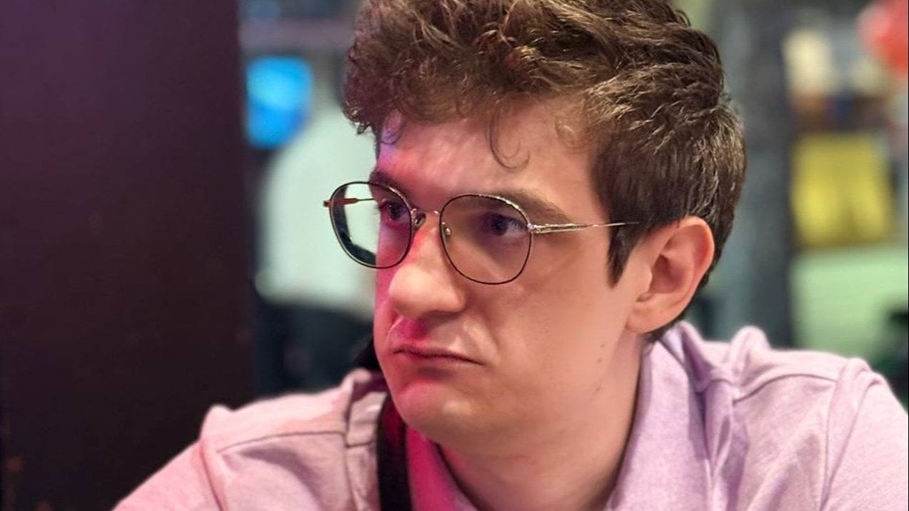 Эвелон ответит на обвинения AVA Car Rental  стример сообщил о козырях