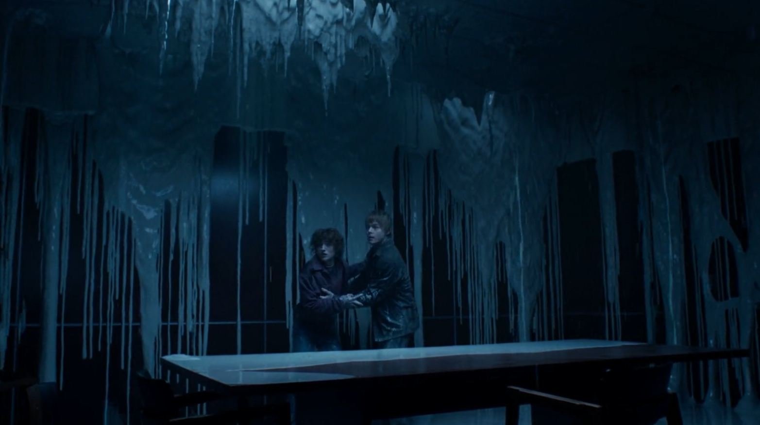 «Очень странные дела»