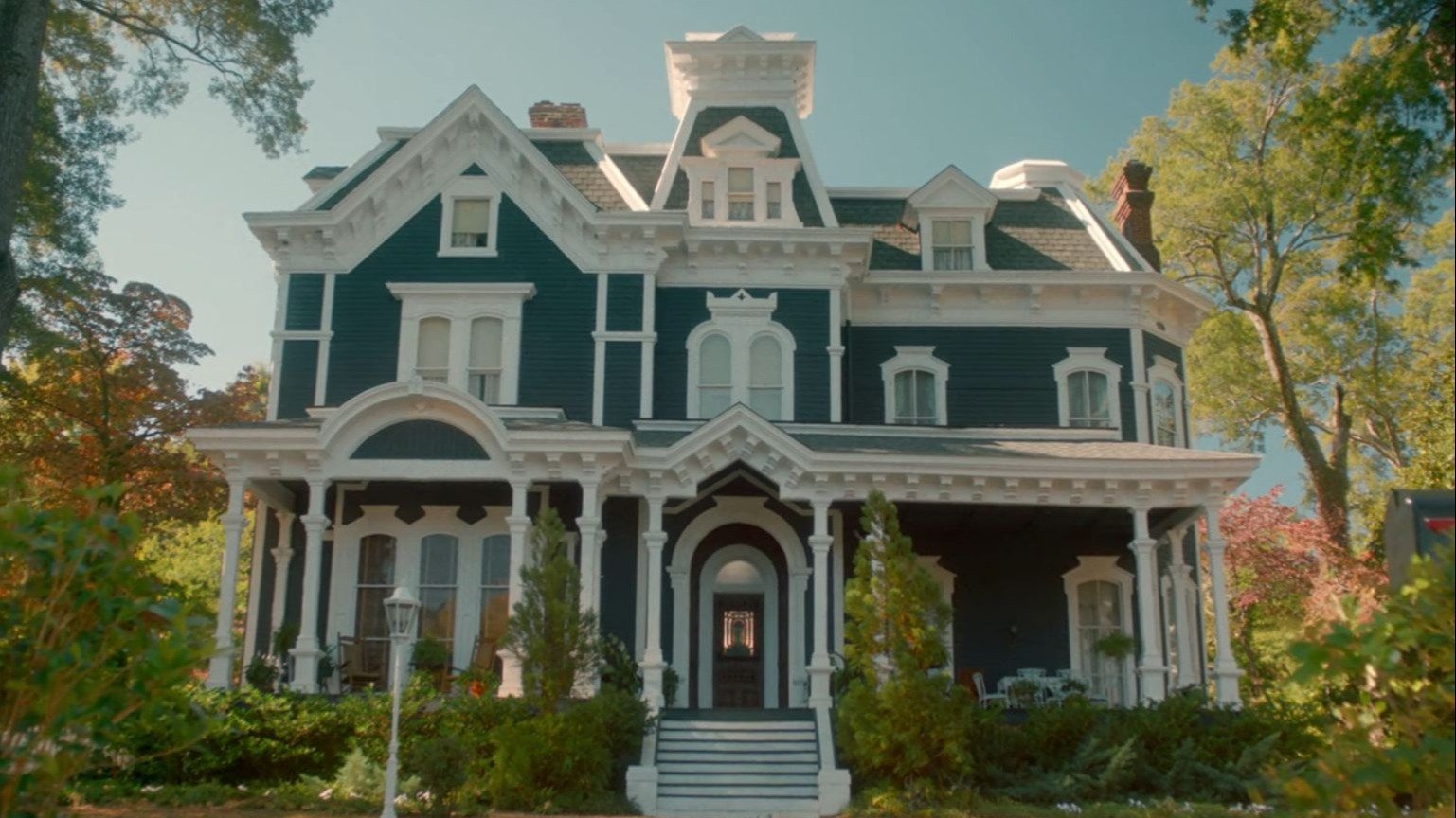 Netflix выпустит видеоверсию спектакля Очень странные дела Первая тень