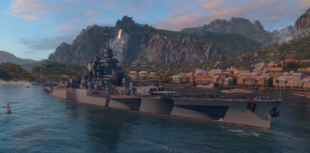 Источник: CQ.ru / Линкор République Мир кораблей