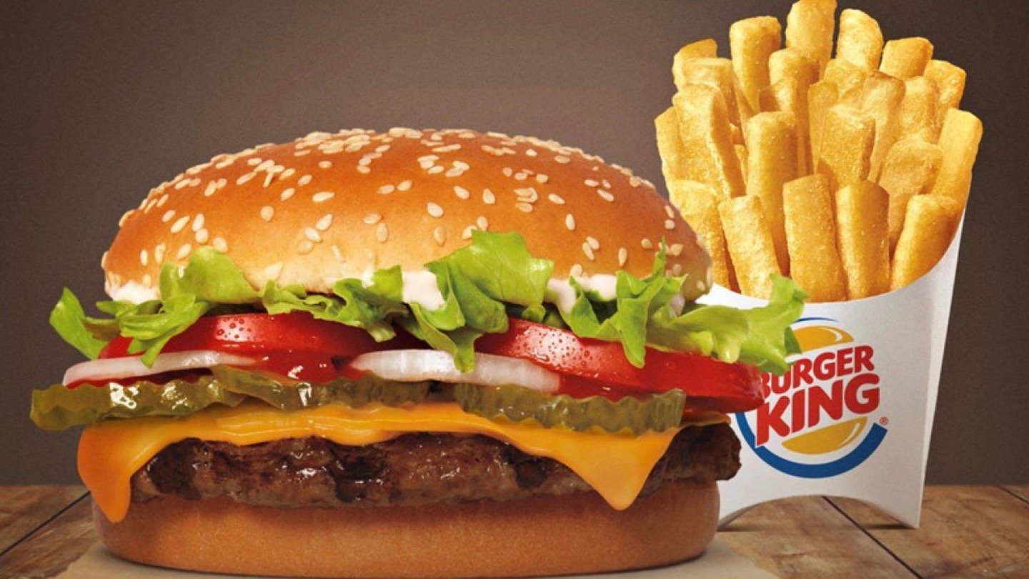 В РФ отменяют Бургер Кинг Маркетологи БК оскорбили собственных потребителей