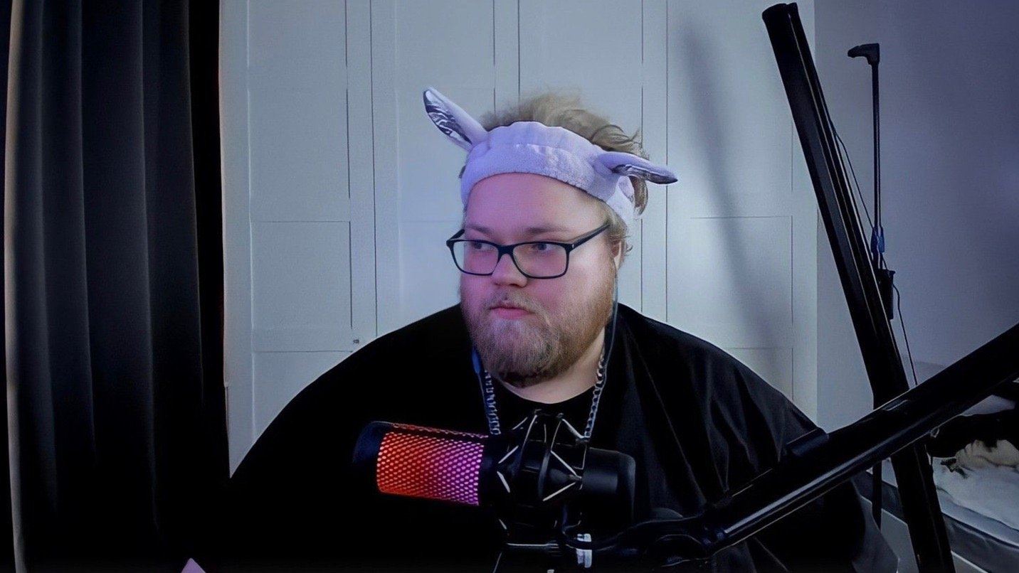 Стример Антон T2x2 высказался о скандале между Сасавотом и компанией TutToy