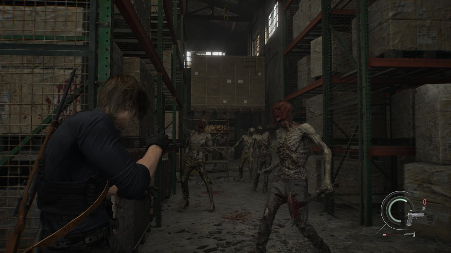 Источник: скриншот CQ.ru / На встрече выпускников Леон выглядит солидно