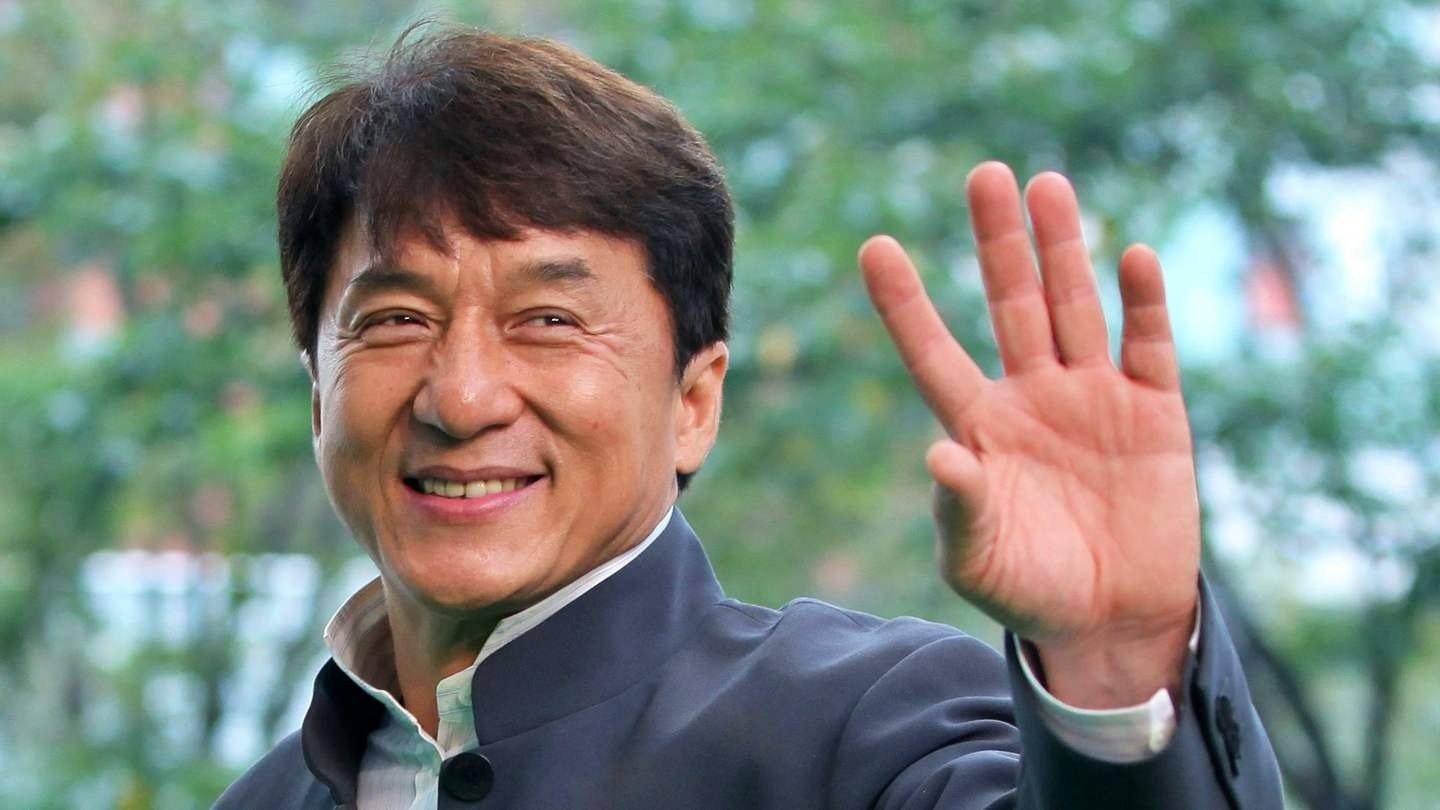 Джеки Чан стал частью киберспортивного мира в неожиданной роли