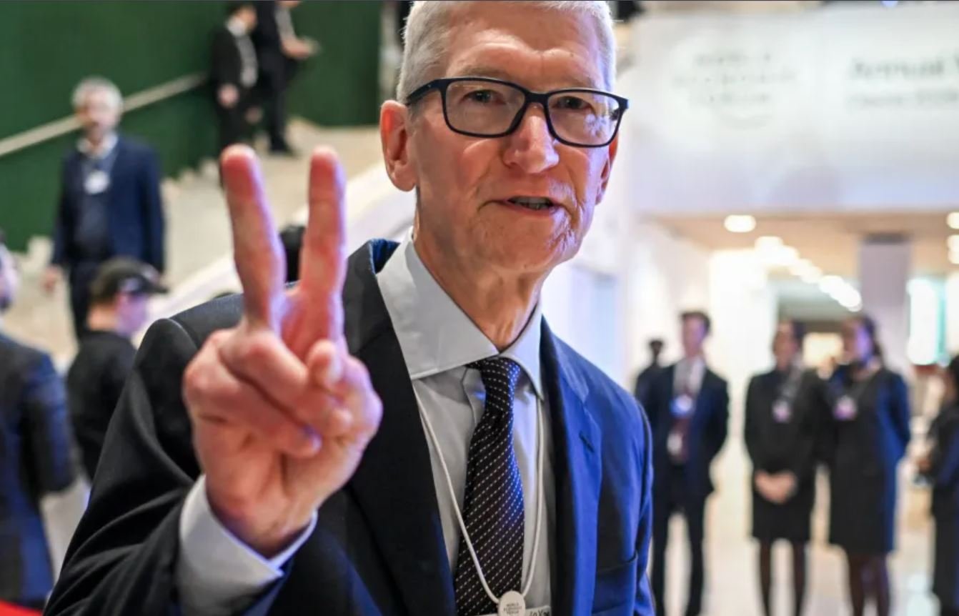 Источник: скриншот CQ.ru / Тим Кук