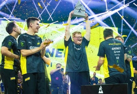 Blast Premier World Final 2021 кто может помешать NAVI взять очередной трофей