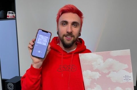 Из России бежит еще один YouTubeблогер На границе заметили Макса 100500