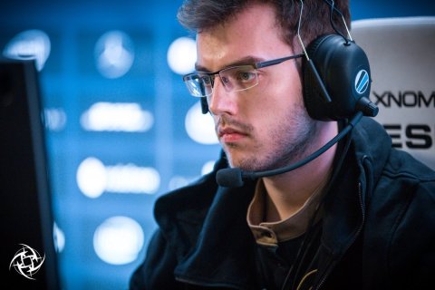 Шанс для Dendi 17летняя звезда с 10к MMR и новые составы Пять причин смотреть BTS Pro Series по Dota 2