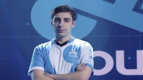 Shroud Breeze одна из самых командных карт в Valorant