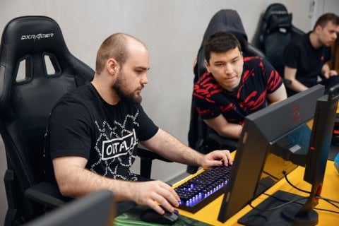 Собираем Virtuspro в NAVI что пишут в Твиттере о решафлах в Natus Vincere