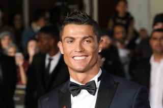 5 центральных нападающих с самым высоким рейтингом в FIFA 22