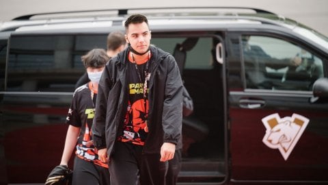 Team Spirit  Virtuspro Кто победит в СНГдерби на The International 10