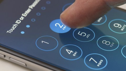 Как удалить PINкод на телефоне