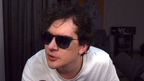 Братишкин прокомментировал совместный стрим Генсухи и Эвелона