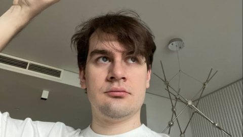 Hollow Knight Silksong  отвратительная игра  Братишкин выбрал худший тайтл года