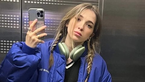 Генсуха хочет сделать пластику пупка