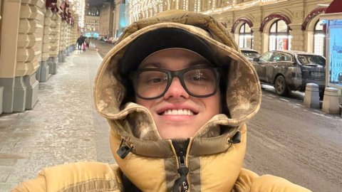 Бустер готовит клип на новую песню  парня позвали на фит