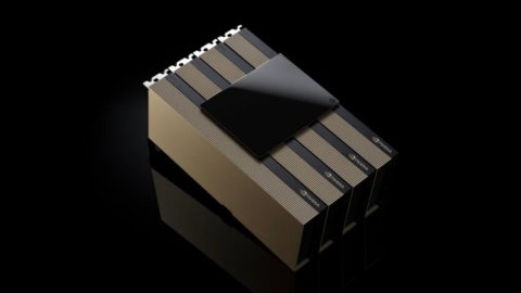 В DNS обнаружили видеокарту стоимостью в квартиру